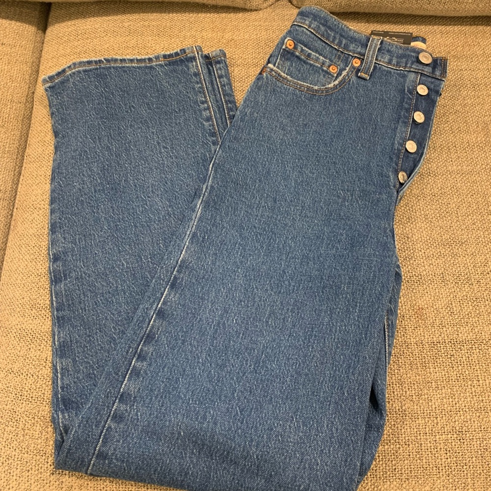 Levi’s ribcage straight ankle jeans - NWT